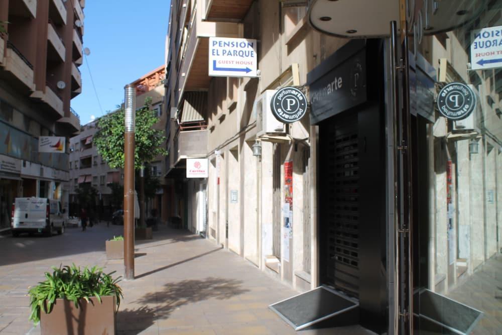 Pension El Parque Calpe Esterno foto